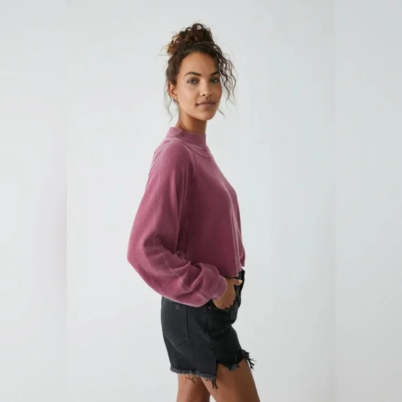 🆕FREE PEOPLE Dreamy Mulberry Fun Times Turtleneck - Picture 4 of 15